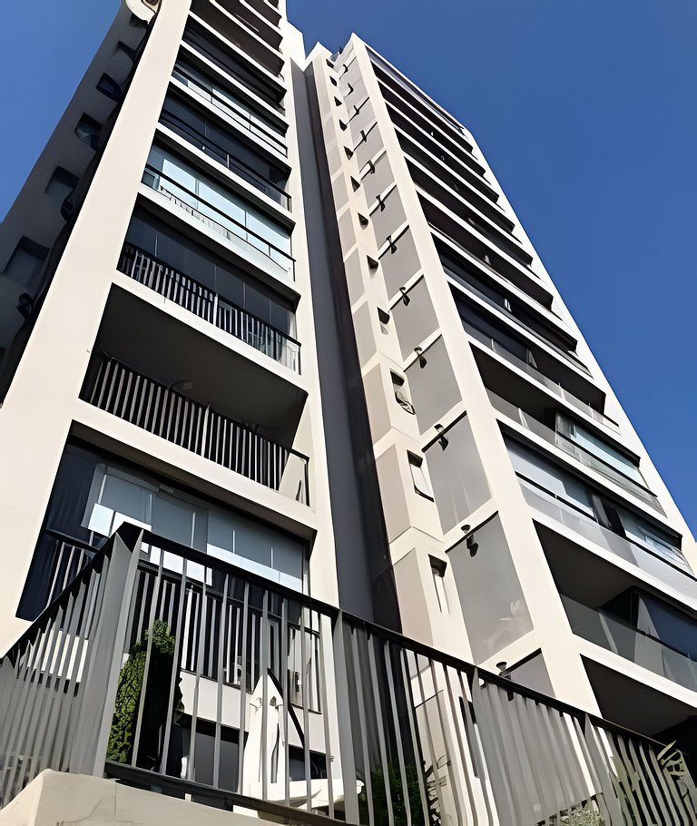 Studio de Luxo c/ piscina, academia e garagem (91)
