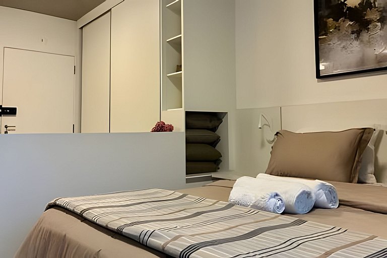 Studio de Luxo c/ piscina, academia e garagem (95)