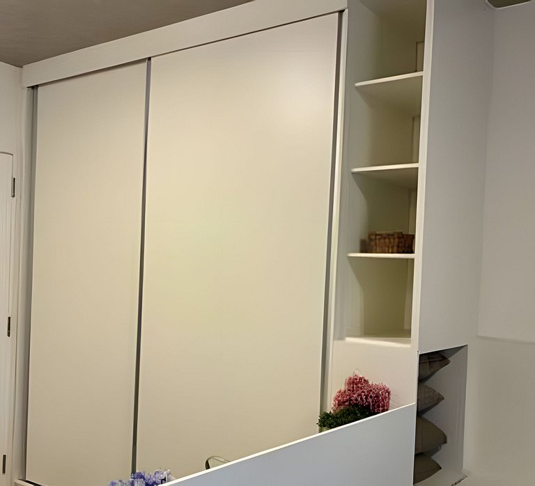 Studio de Luxo c/ piscina, academia e garagem (95)