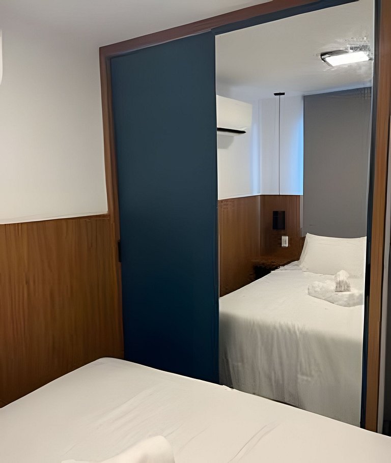 2 Dorm Charmoso c/ Academia, Piscina e vaga (702)