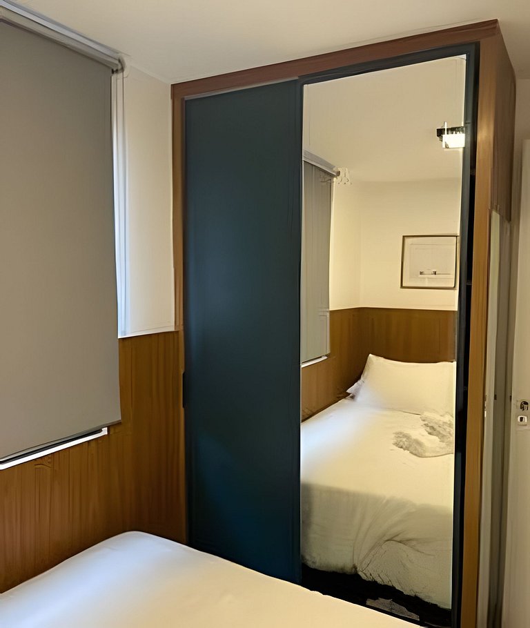 2 Dorm Charmoso c/ Academia, Piscina e vaga (702)