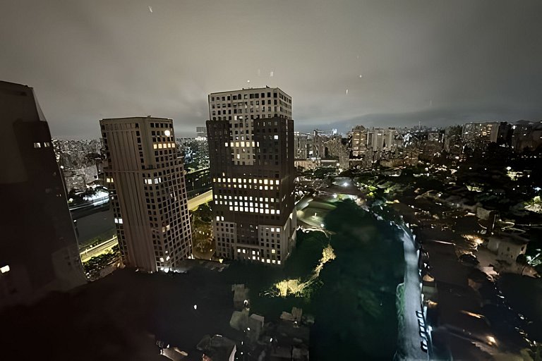 2 Dorm Charmoso c/ Academia, Piscina e vaga (702)