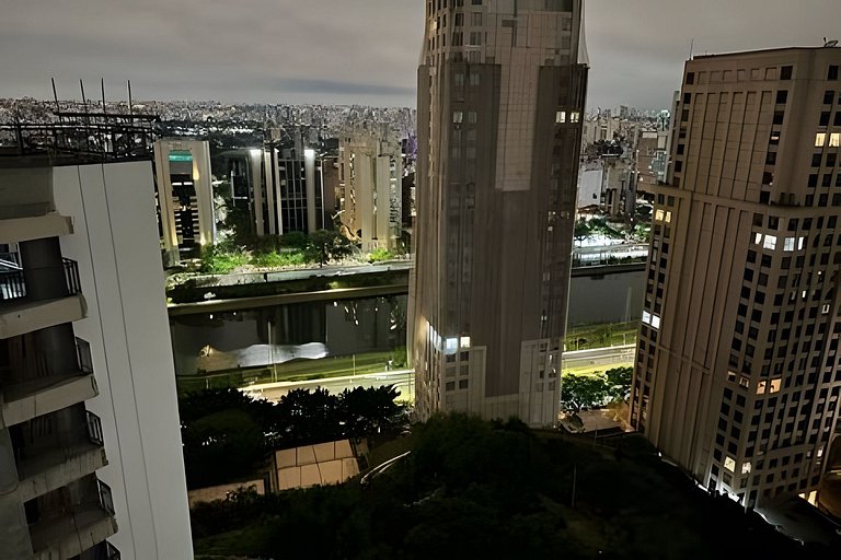 2 Dorm Charmoso c/ Academia, Piscina e vaga (702)
