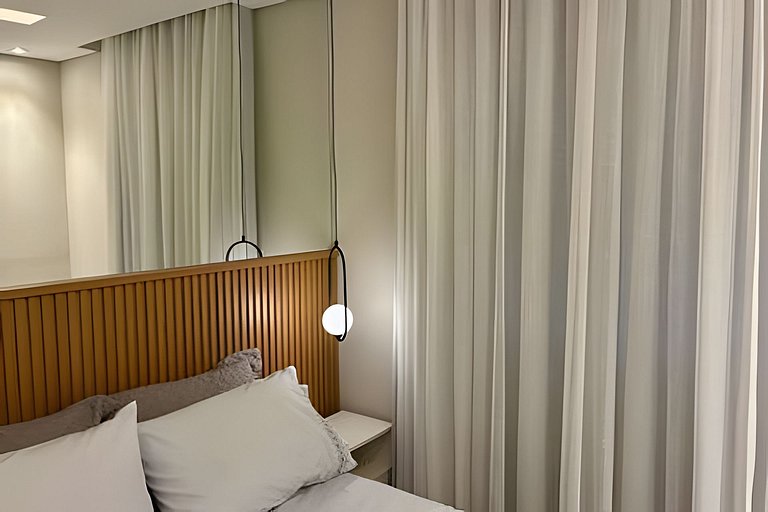 2 Dorm Charmoso c/ Academia, Piscina e vaga (1012)