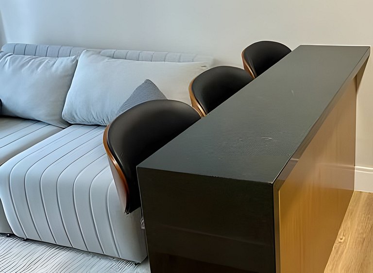 2 Dorm Charmoso c/ Academia, Piscina e vaga (1012)