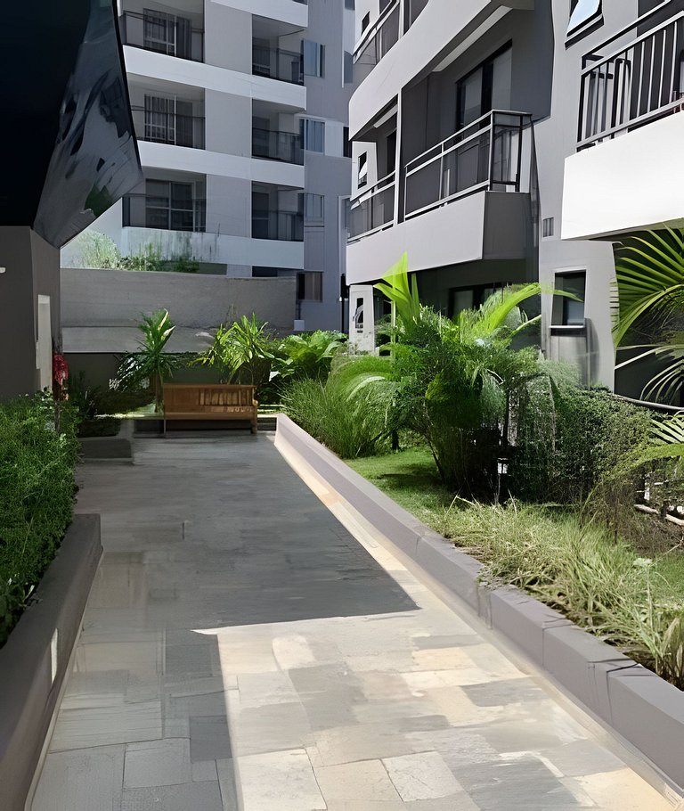 2 Dorm Charmoso c/ Academia, Piscina e vaga (802)