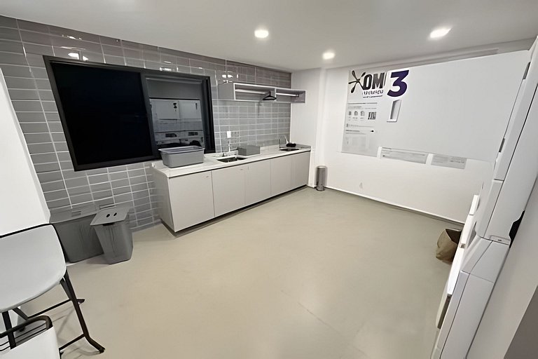 2 Dorm Charmoso c/ Academia, Piscina e vaga (802)