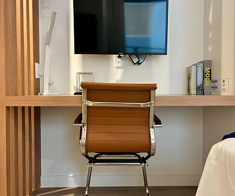 Studio com academia, coworking e metrô (23)
