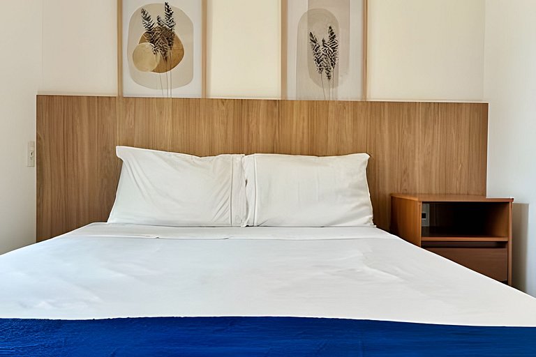 Studio com academia, rooftop e piscina (402)