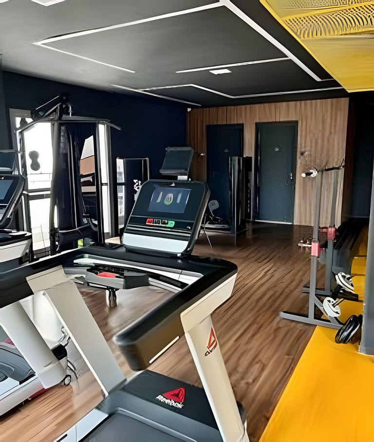 Studio com academia, rooftop e piscina (402)