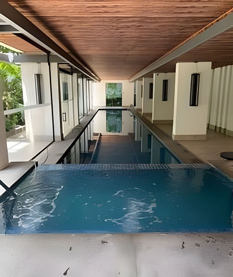 Studio c/ piscina, academia e próx. metrô (411)