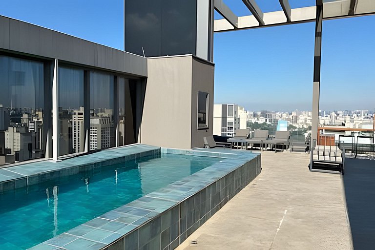 Apto c/ piscina, academia, próx Oscar Freire (602)