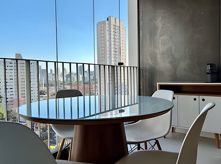 Studio de Luxo c/ piscina, academia e garagem(112)