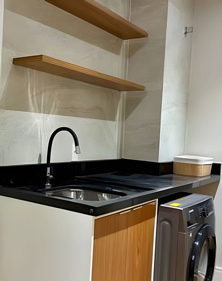2 Dorm Charmoso c/ Academia, Piscina e vaga (007)
