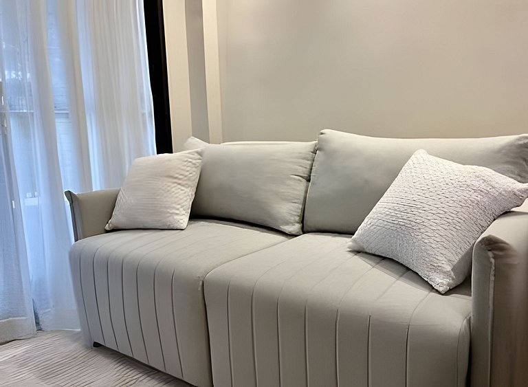 2 Dorm Charmoso c/ Academia, Piscina e vaga (007)