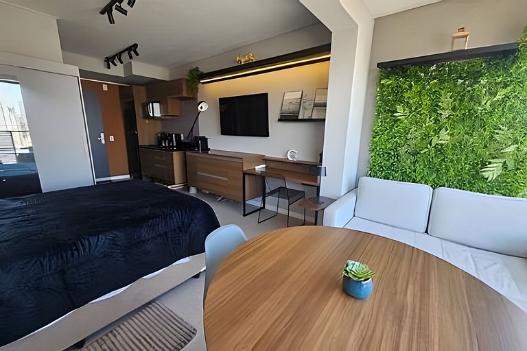 Apto de luxo com piscina incrível, academia(2206B)