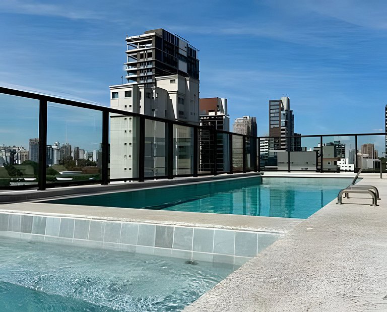 Studio c/ piscina, academia e próx. metrô (405)
