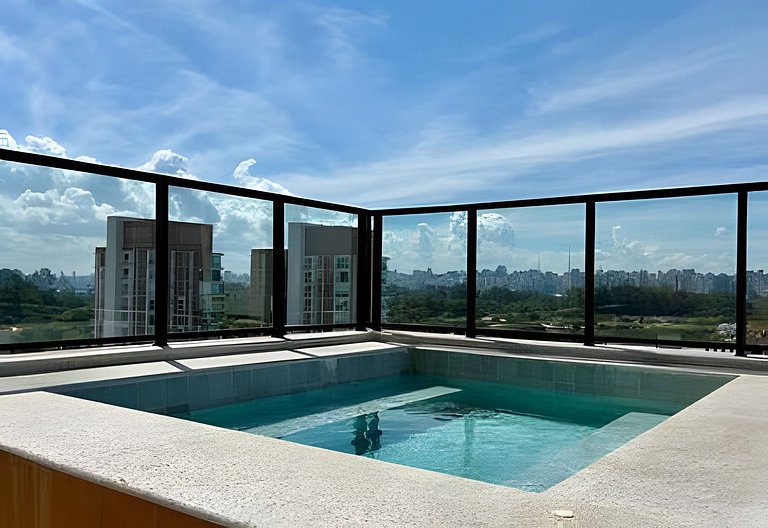 Studio c/ piscina, academia e próx. metrô (405)