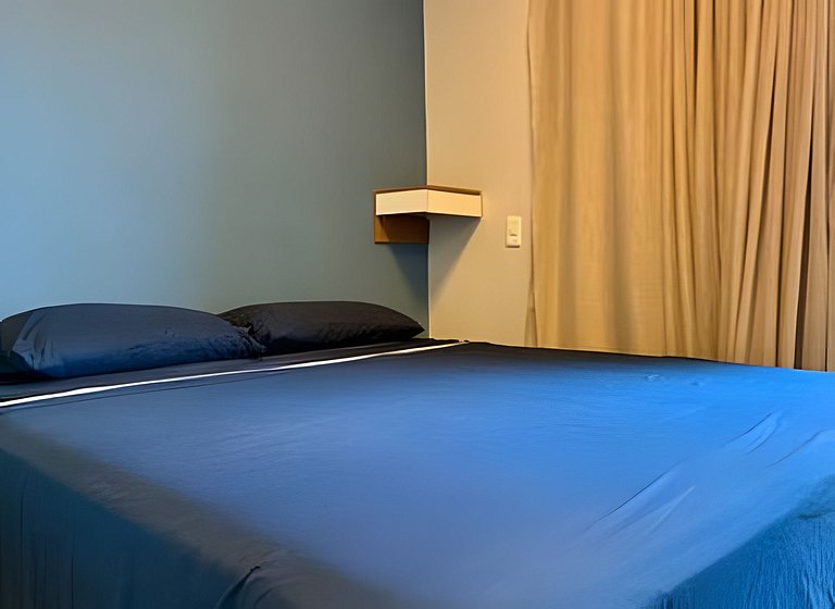 Apto Charmoso c/ Academia e piscina (010)