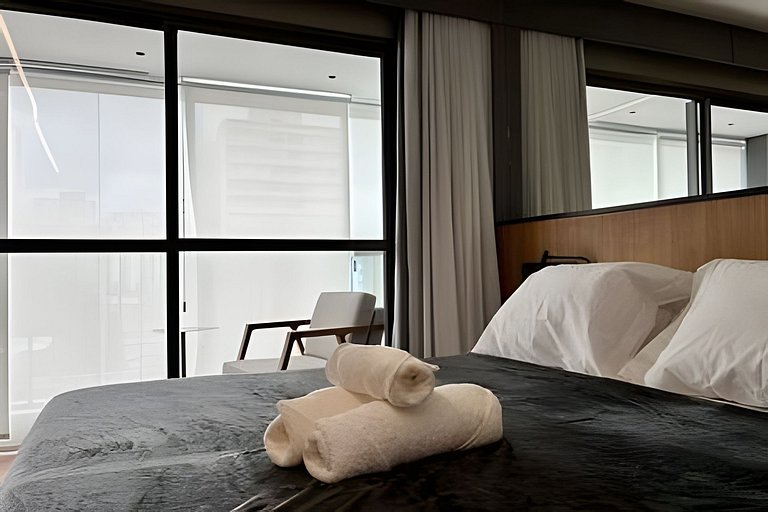Apto de luxo com spa, academia próx metrô (419)