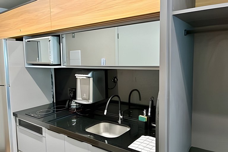 Apto de luxo com spa, academia próx metrô (419)