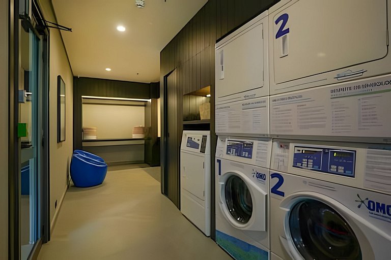 Apto luxo com piscina incrível e academia (1304A)