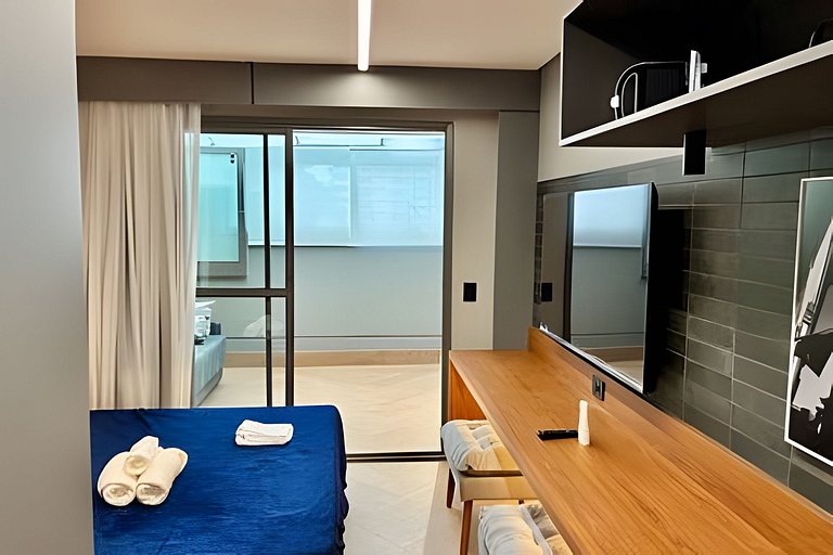 Apto de luxo com spa, academia próx metrô (306)