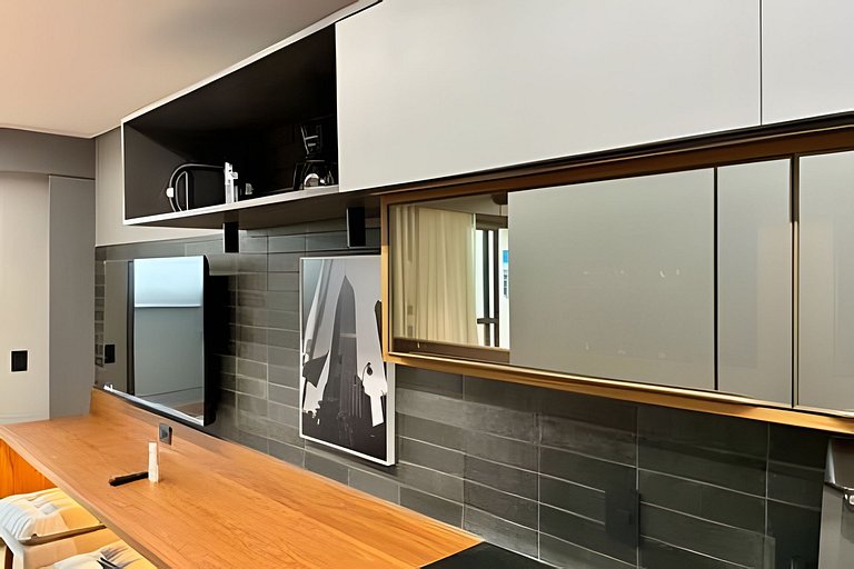 Apto de luxo com spa, academia próx metrô (306)
