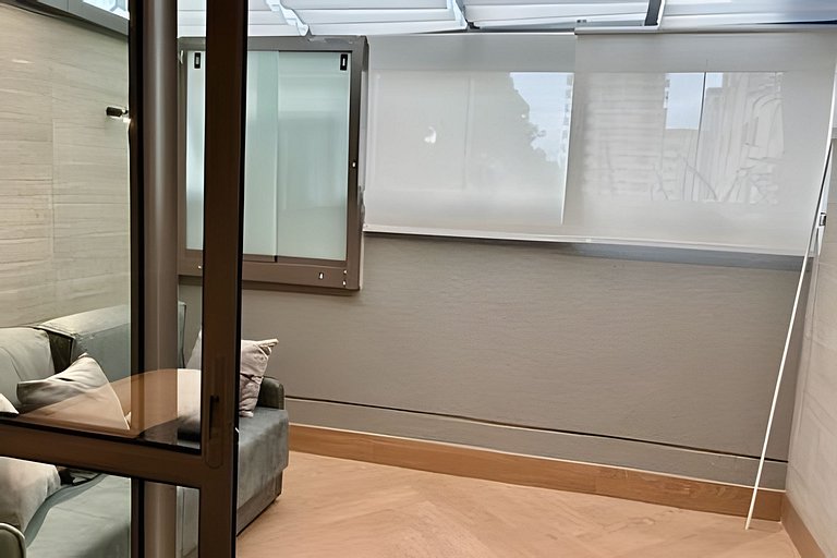 Apto de luxo com spa, academia próx metrô (306)