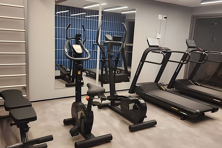 Apto de luxo com spa, academia próx metrô (306)