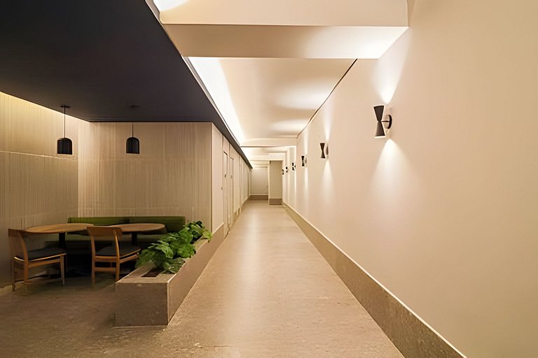 Apto de luxo com spa, academia próx metrô (306)