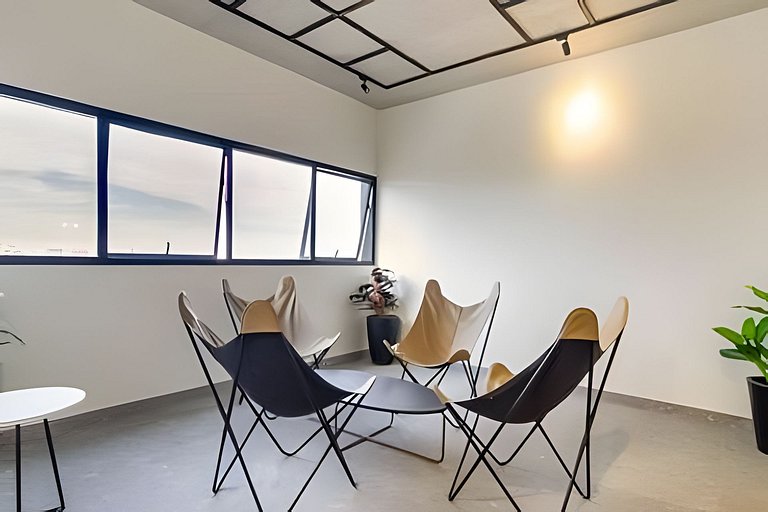 Studio com academia, rooftop e coworking(1216)