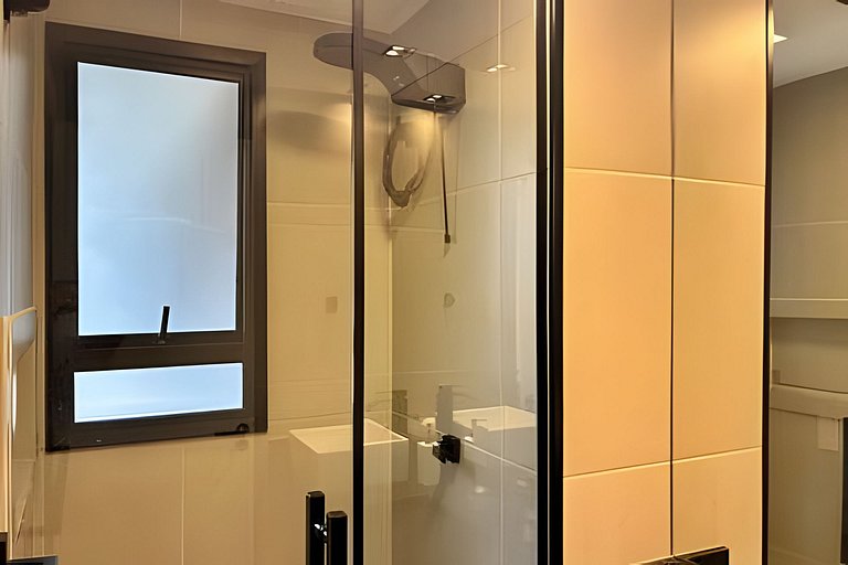 Apto Charmoso c/ Academia e piscina (204)