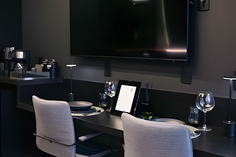 Apto de luxo com spa, academia próx metrô (521)