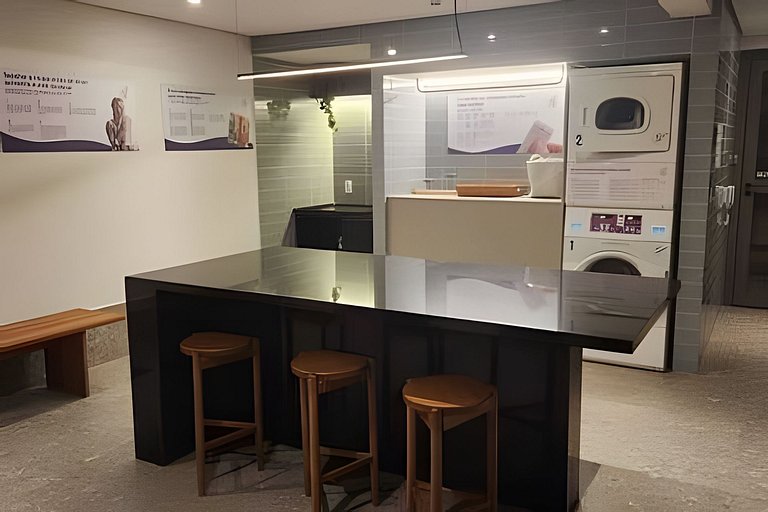 Apto de luxo com spa, academia próx metrô (521)