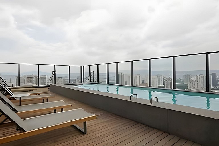 Apto de luxo com piscina incrível, academia(2405B)