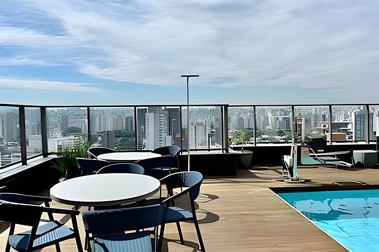 Apto luxo com piscina incrível e academia (101B)