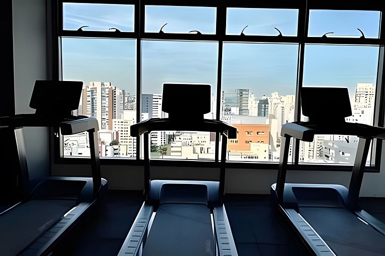 Apto luxo com piscina incrível e academia (101B)