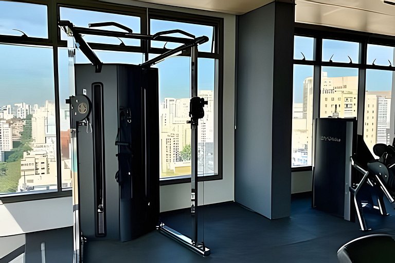 Apto luxo com piscina incrível e academia (101B)