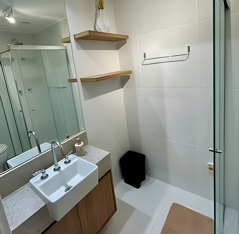 Studio Moderno cama king, academia e piscina (312)