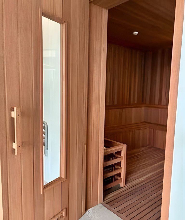 Studio Moderno cama king, academia e piscina (312)