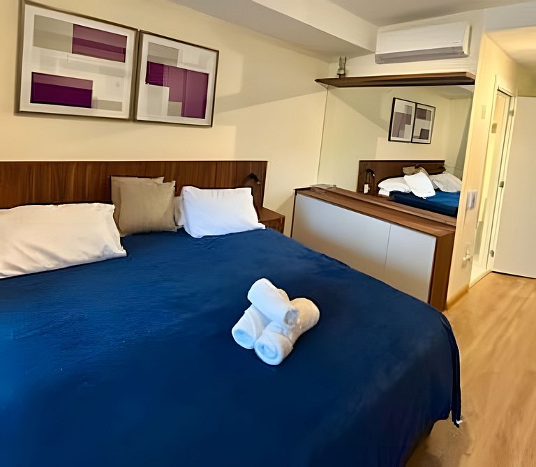 Studio Moderno cama king, academia e piscina (312)