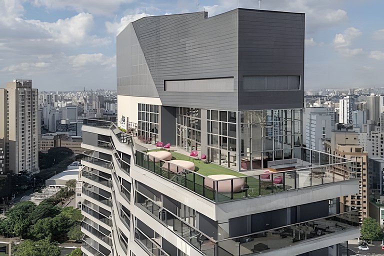 Moderno a 2 Min do Metro Paraiso com piscina (720)