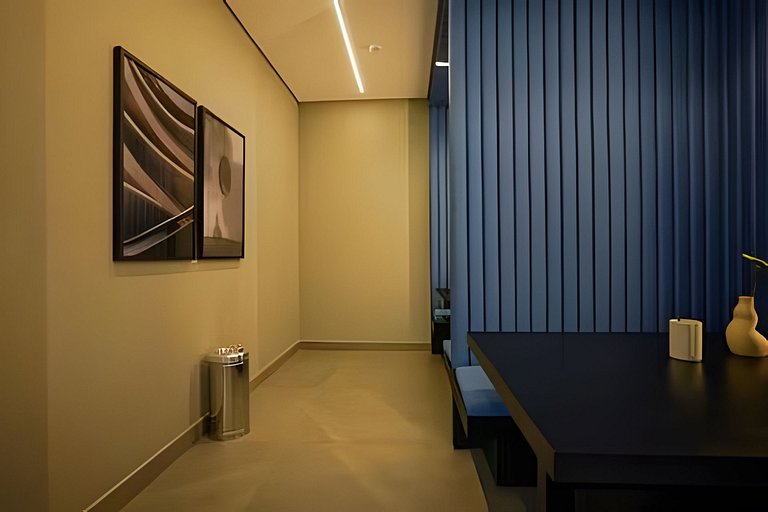 Apto de luxo com piscina incrível, academia(2005B)
