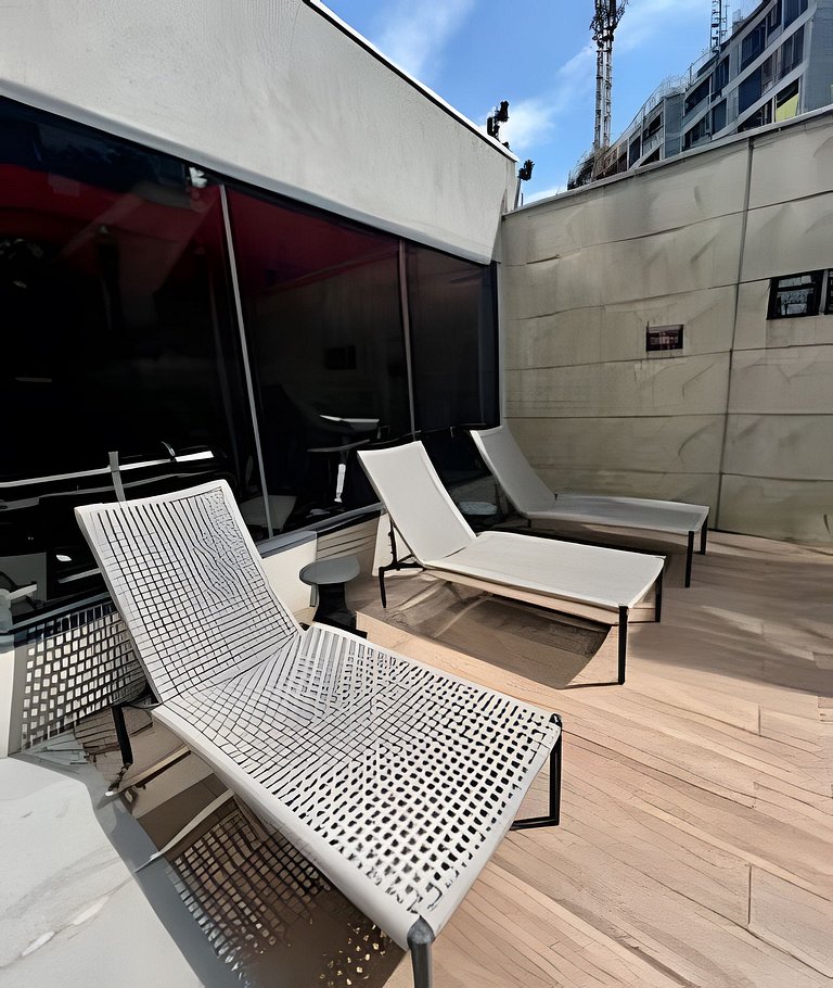 Apto com Piscina, Academia e Coworking (1402)