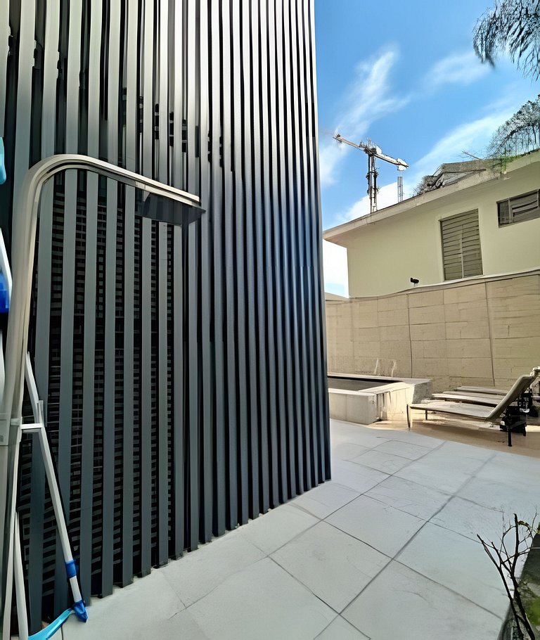 Apto com Piscina, Academia e Coworking (1402)