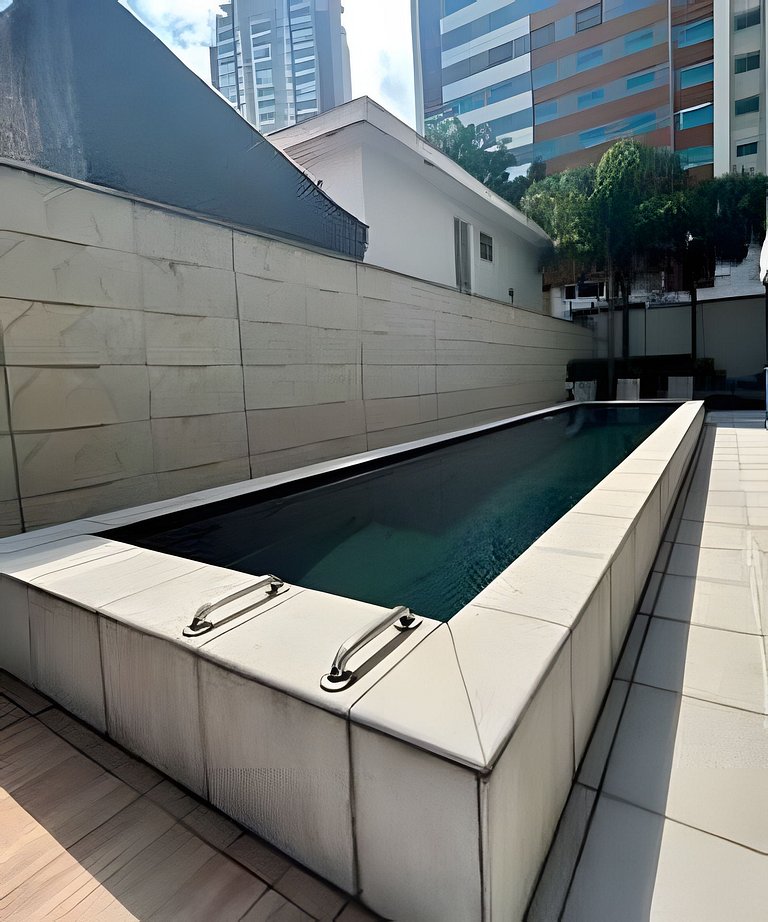 Apto com Piscina, Academia e Coworking (1402)